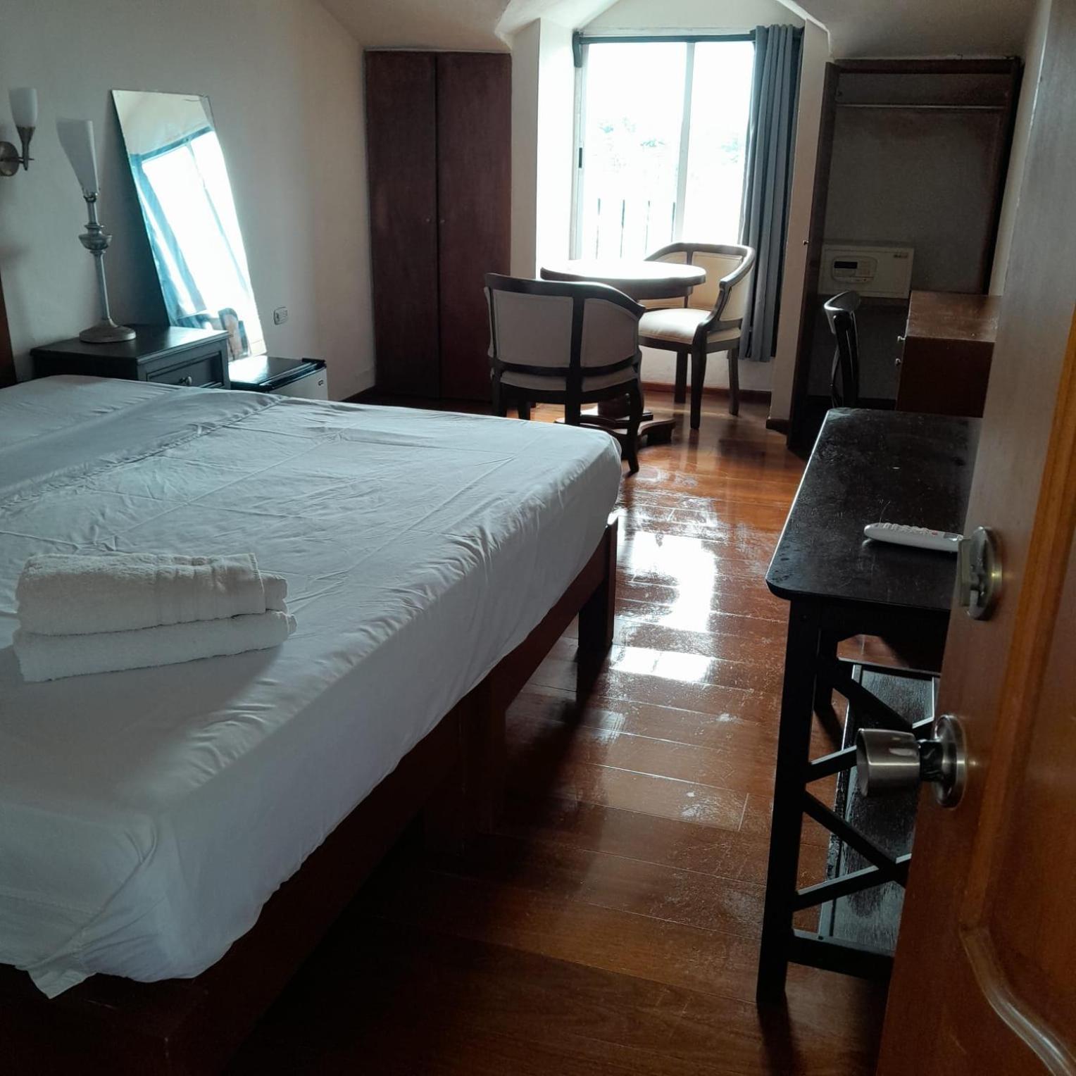Xtabentun Hostal Cancun Ngoại thất bức ảnh
